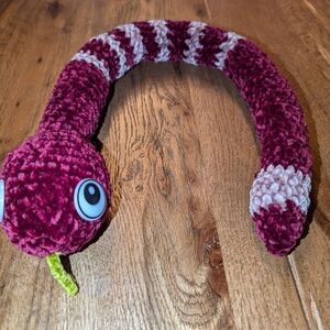 Snake amigurimi , 22 inch , soft and cosy